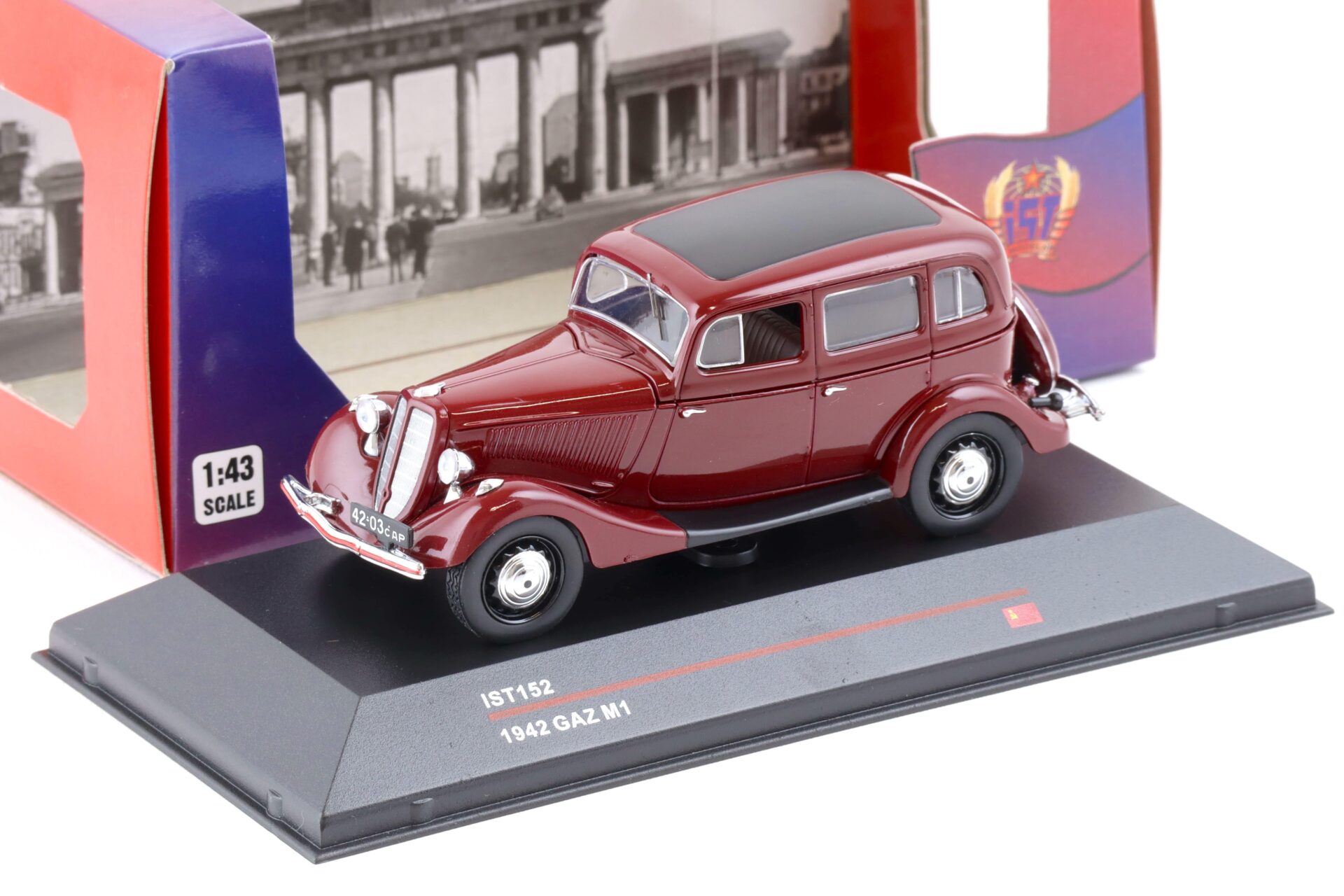 1:43 IST Models GAZ M1 dark red 1942
