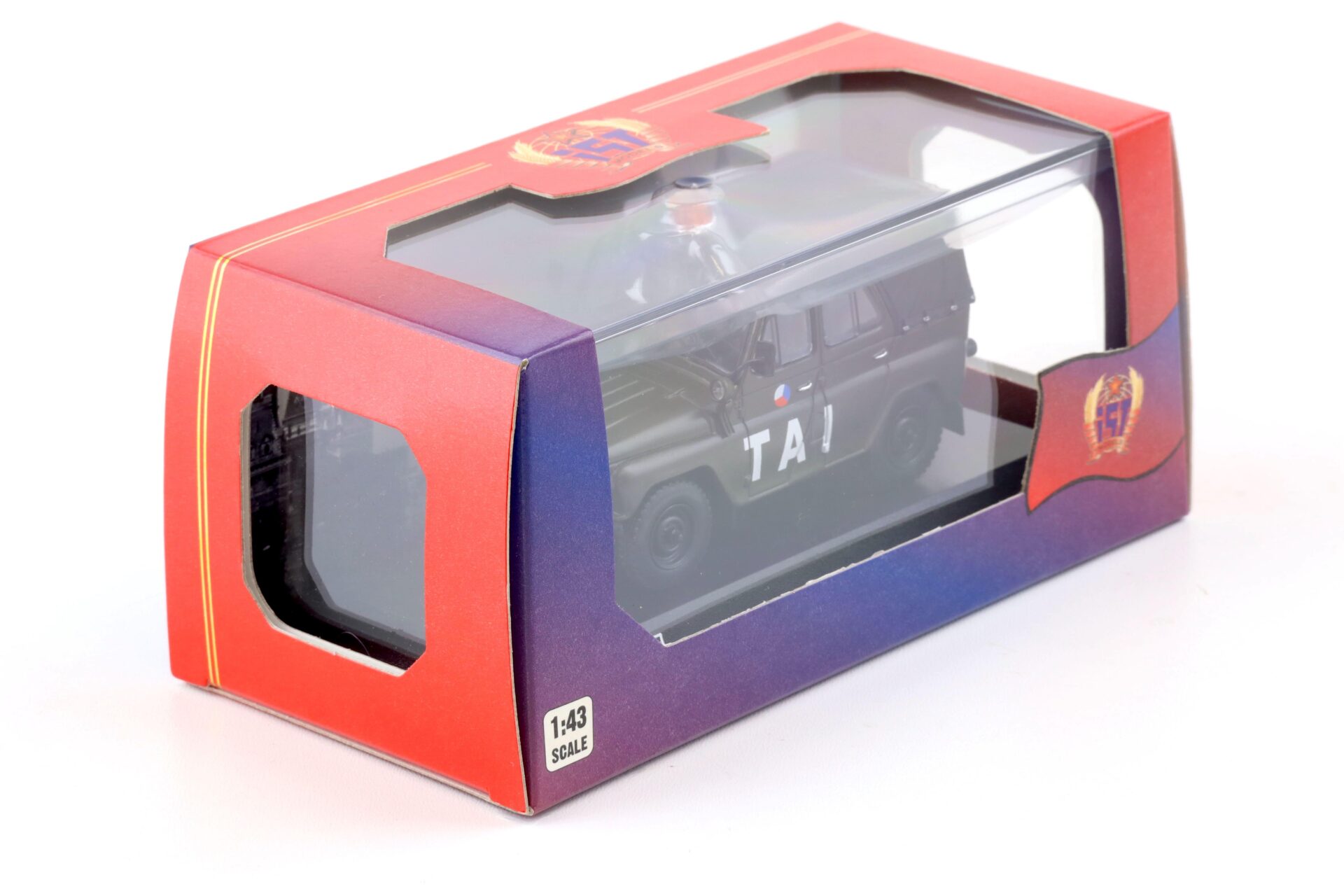 1:43 IST Models 2003 UAZ 469 Czechoslovakia Airfield Army TAI green