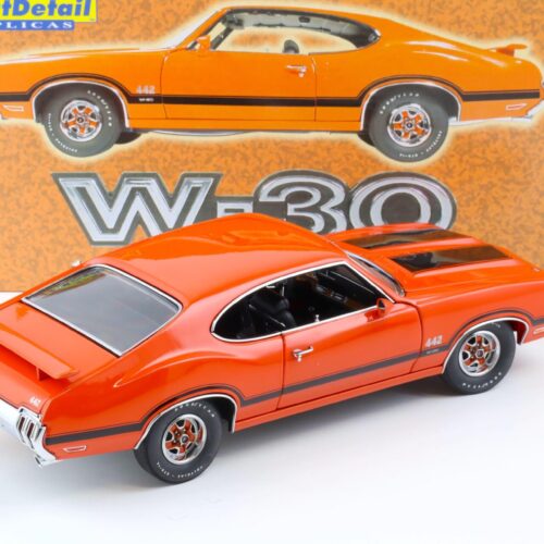 1:18 Exact Detail 1970 Oldsmobile 442 W-30 Coupe orange/ black