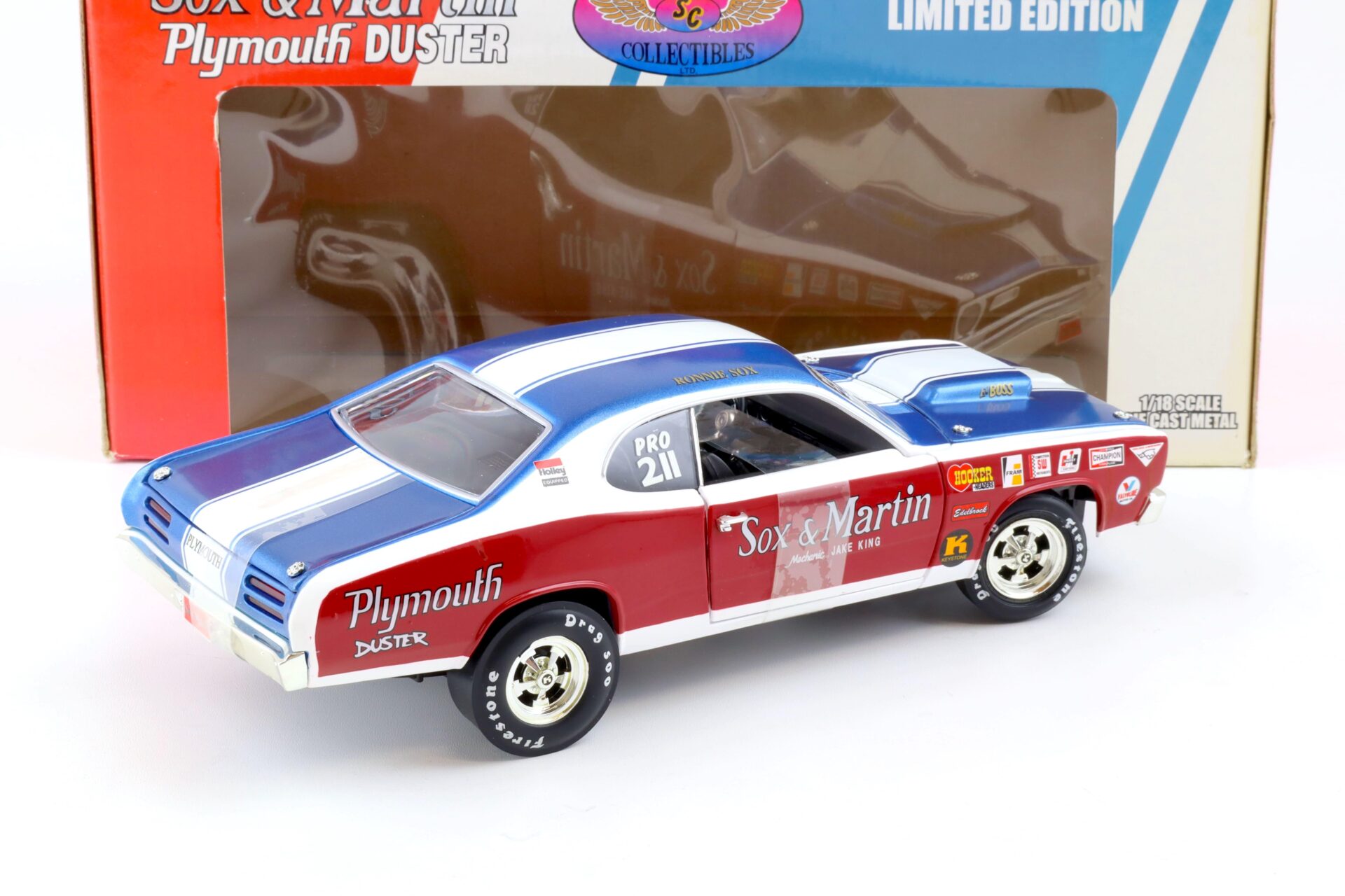 1:18 ERTL Supercar 1970 Plymouth Duster PRO STOCK Sox & Martin #PRO 211