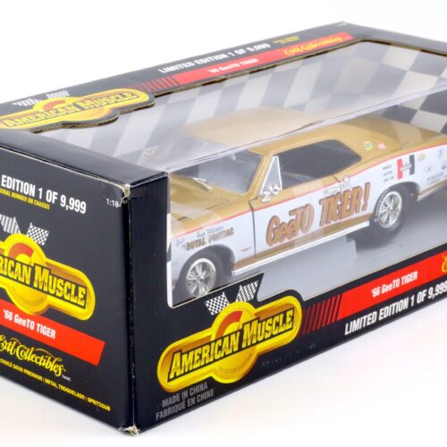 1:18 ERTL 1966 Pontiac GTO Coupe GeeTO Tiger gold metallic/ white
