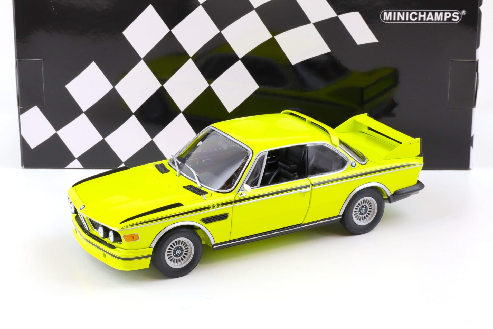 1:18 Minichamps BMW 3.0 CSL (E9) Coupe 1973 yellow