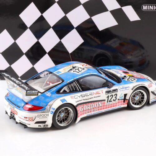 1:18 Minichamps Porsche 911 GT3 R #123 Mühlner Motorsport 24h Spa 2011 Fumal/Thiry