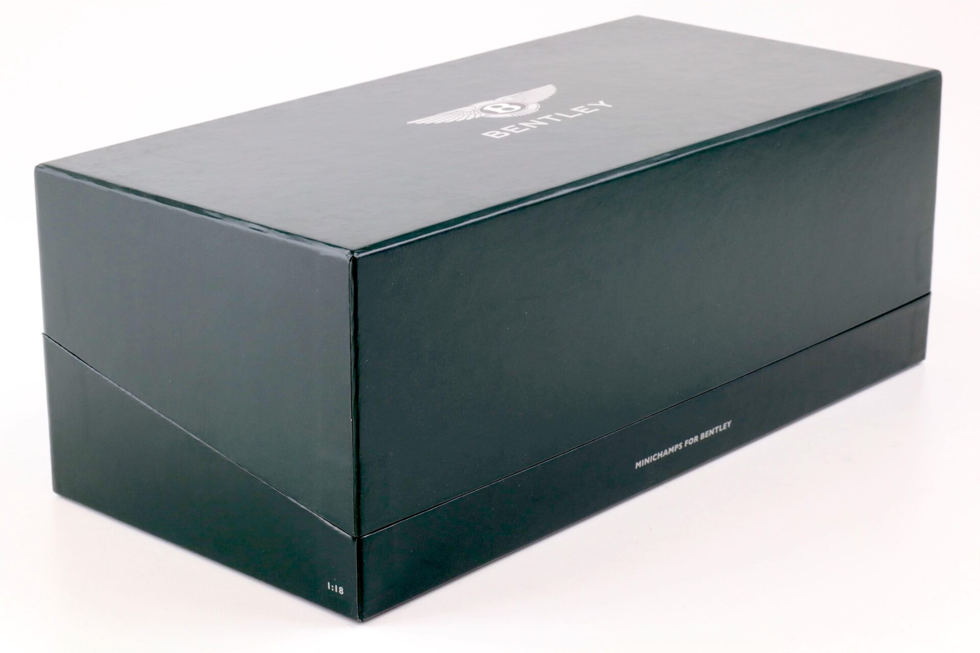 1:18 Minichamps Bentley Mulsanne Limousine 2010 grey metallic