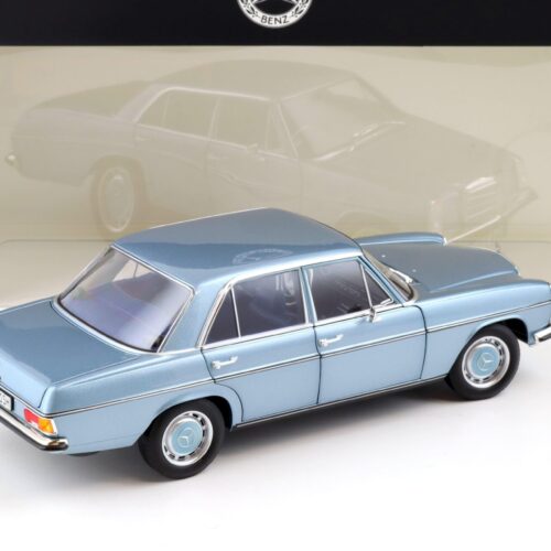 1:18 Norev Mercedes 200 Strich-Acht /8 W115 Limousine grey blue DEALER VERSION