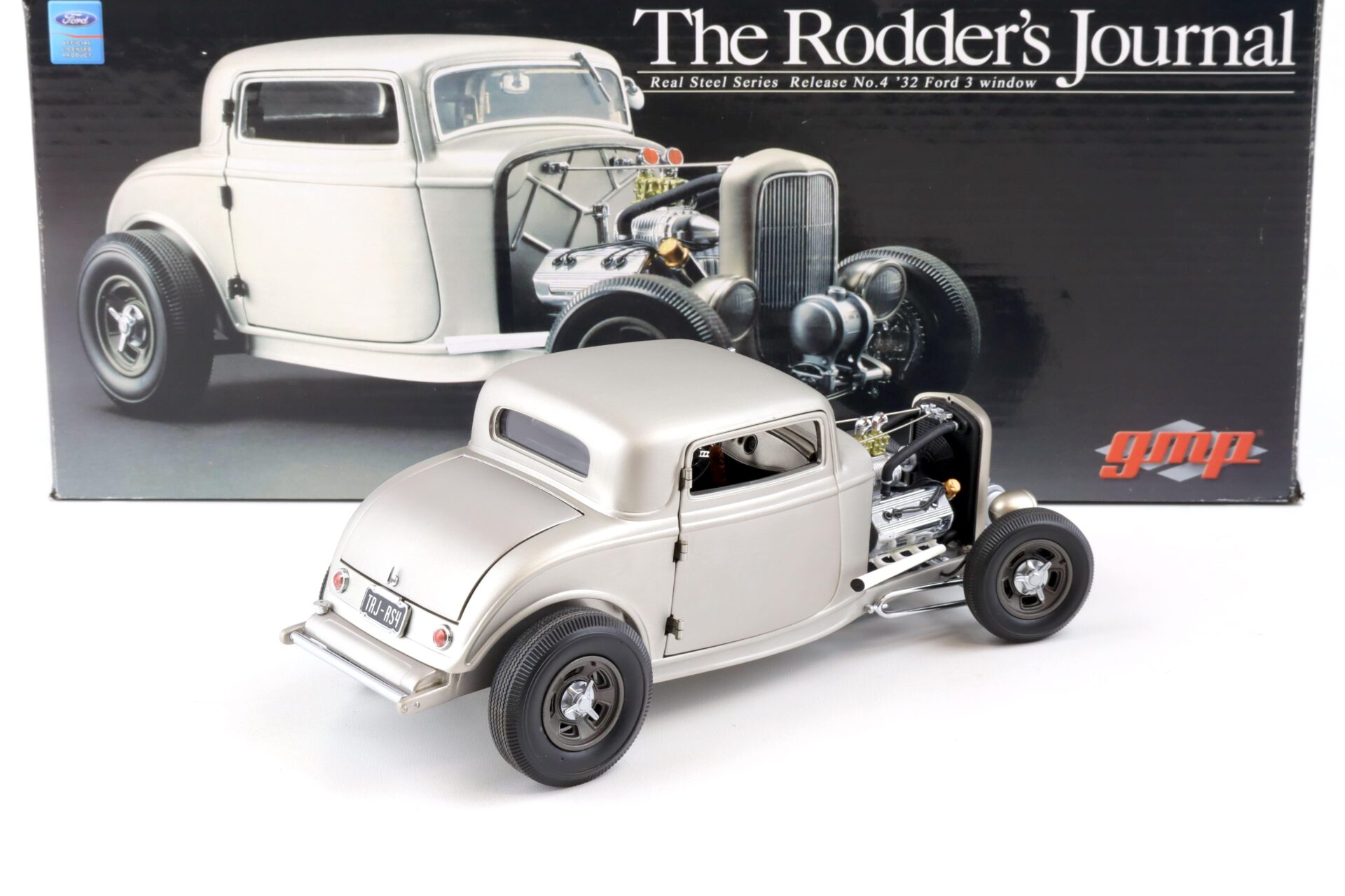 1:18 GMP 1932 Ford 3 Window Hot Rod Real Steel Series No.4 RodderÂ´s Journal