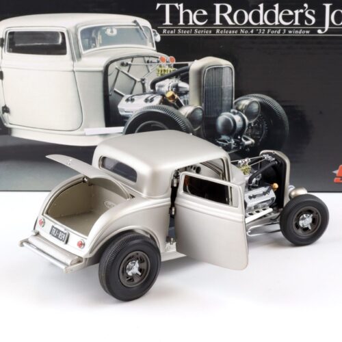 1:18 GMP 1932 Ford 3 Window Hot Rod Real Steel Series No.4 RodderÂ´s Journal