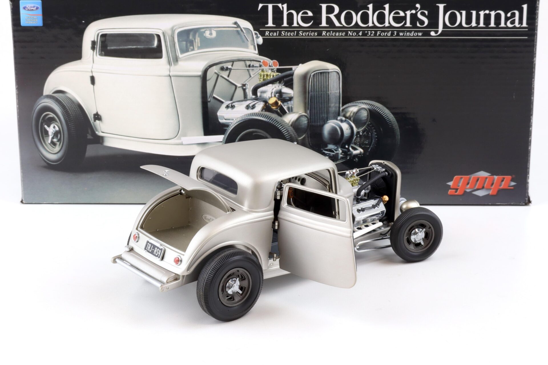 1:18 GMP 1932 Ford 3 Window Hot Rod Real Steel Series No.4 RodderÂ´s Journal