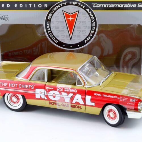1:18 ERTL 1962 Pontiac Catalina Jim Wangers Royal Pontiac gold/ red - Image 2