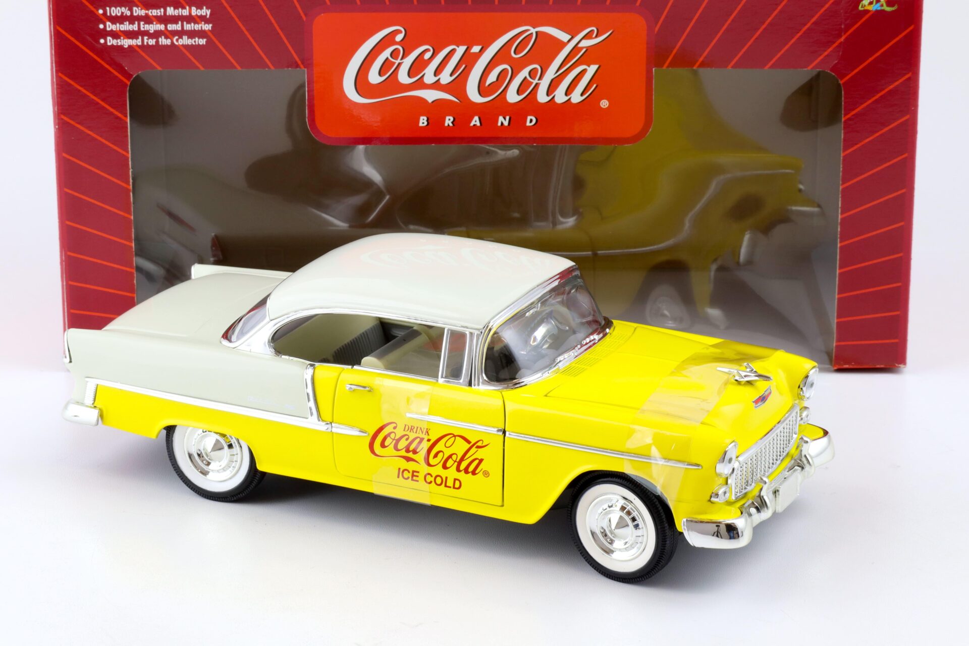 1:18 Johnny Lightning 1955 Chevrolet Bel Air COCA COLA yellow/ white
