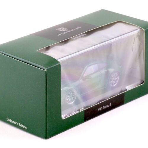 1:43 Spark Porsche 911 (992) Turbo S Coupe Irish green WAP DEALER