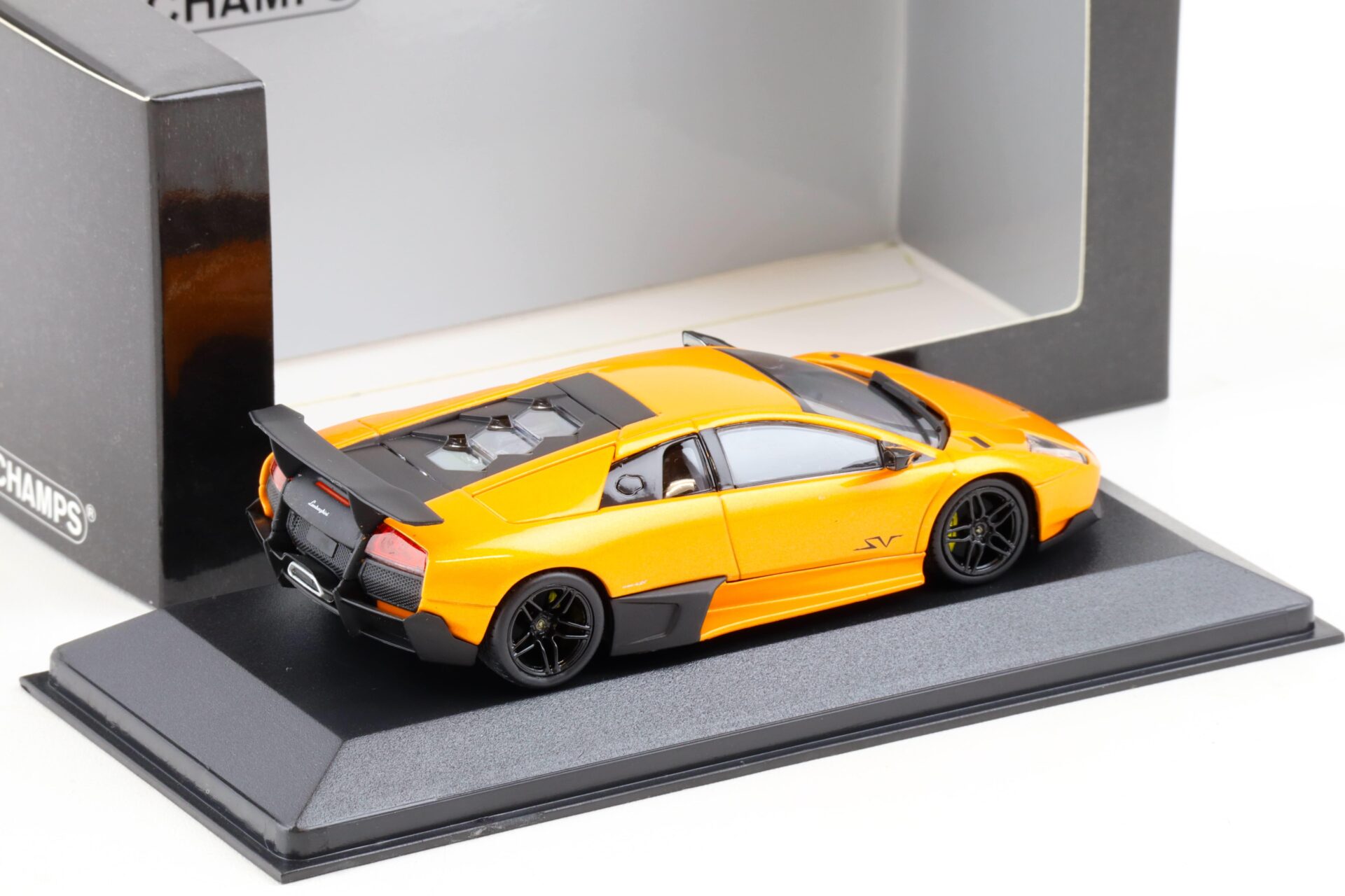 1:43 Minichamps Lamborghini Murcielago LP 670-4 SV 2009 Arancio Atlas