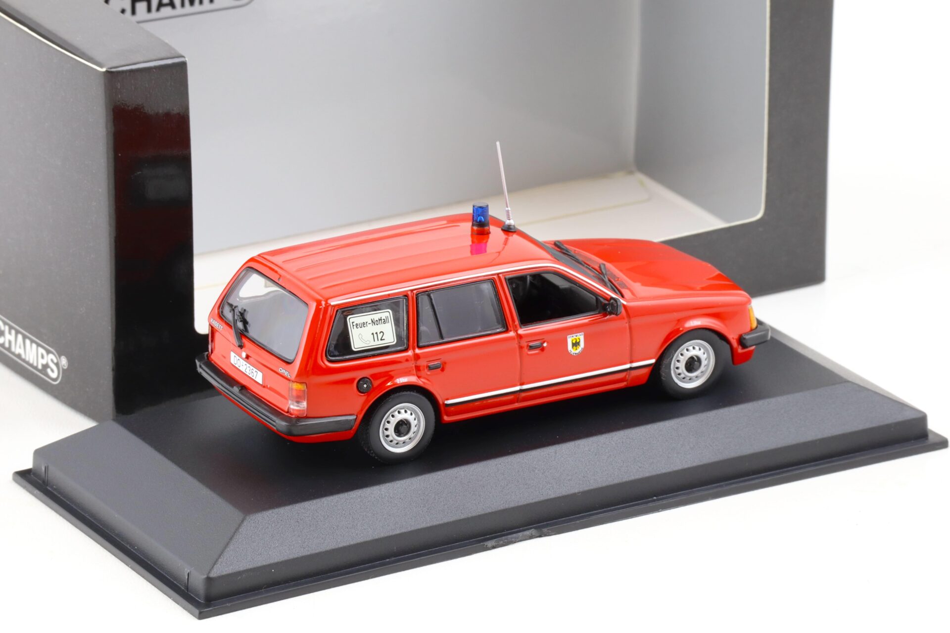 1:43 Minichamps Opel Kadett D Caravan 1979 Feuerwehr Dortmund red