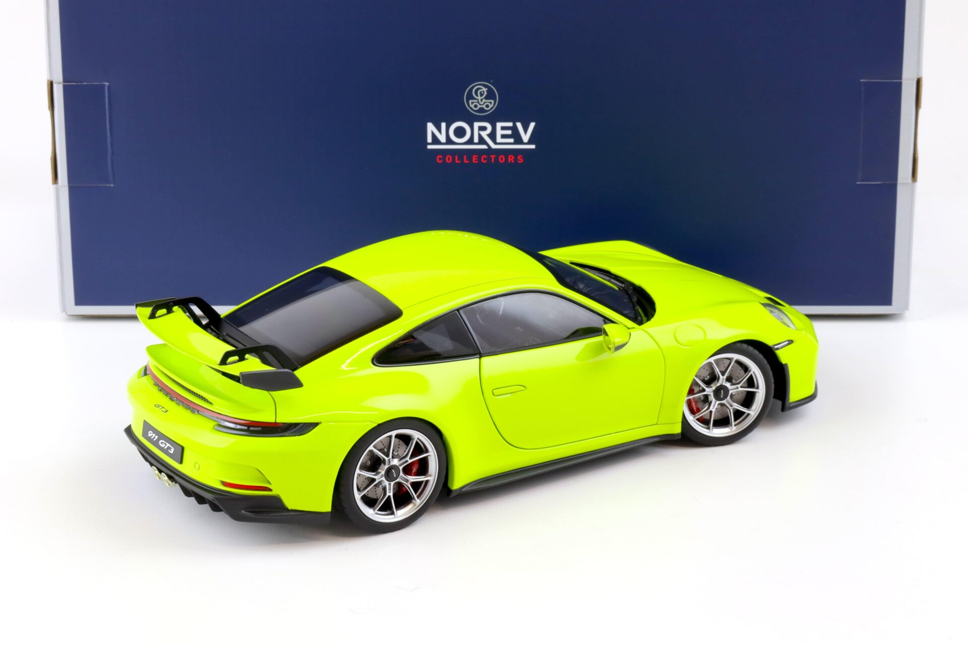 1:18 Norev Porsche 911 (992) GT3 Coupe 2021 Acid green