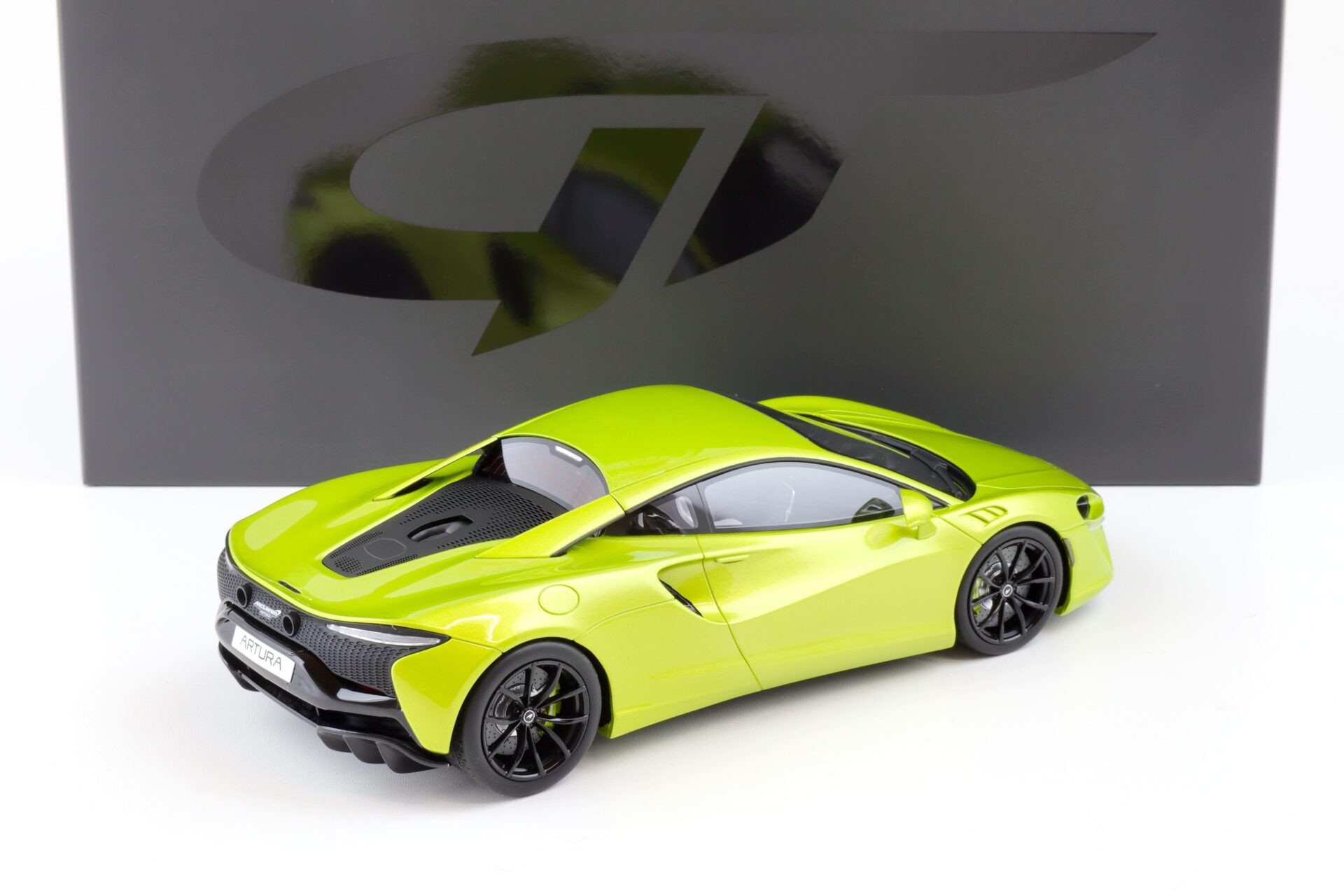 1:18 GT Spirit GT400 McLaren Artura green 2021