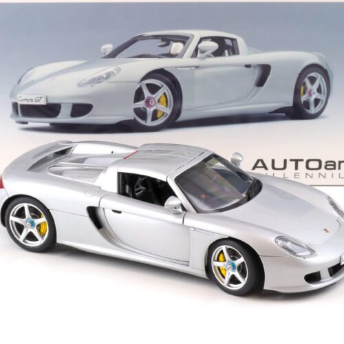 1:18 AUTOart Porsche Carrera GT 2003 silver 78046