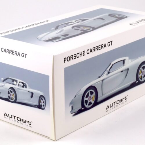 1:18 AUTOart Porsche Carrera GT 2003 silver 78046