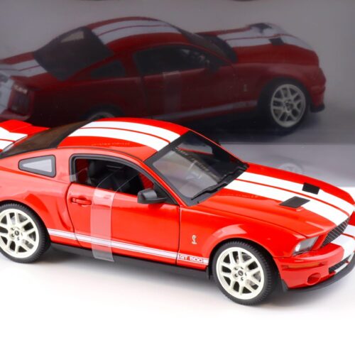 1:18 Hot Wheels Elite 2007 Shelby GT500 Coupe red/ white stripes