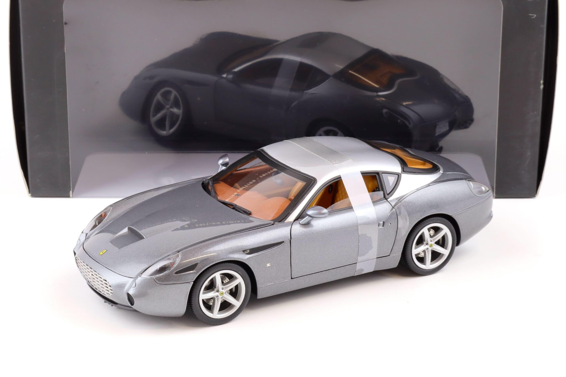 ID 83776 orig.jpg 1:18 Hot Wheels Elite Ferrari 575 GTZ Zagato Coupe grey metallic/ silver roof