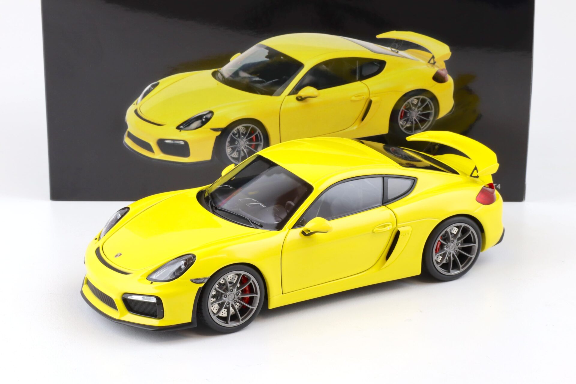 1:18 Schuco Porsche Cayman GT4 racing yellow Diecast 450040000