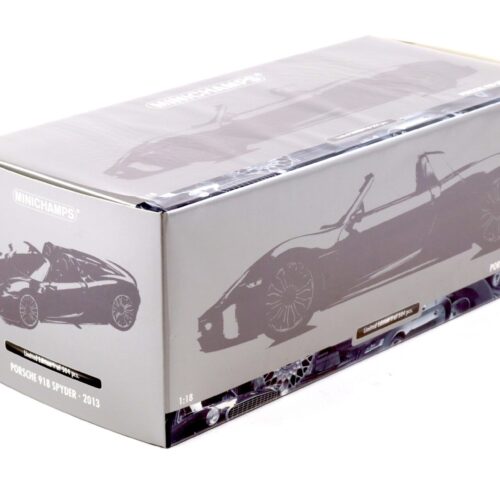 1:18 Minichamps Porsche 918 Spyder 2013 black/ red seats - Image 5