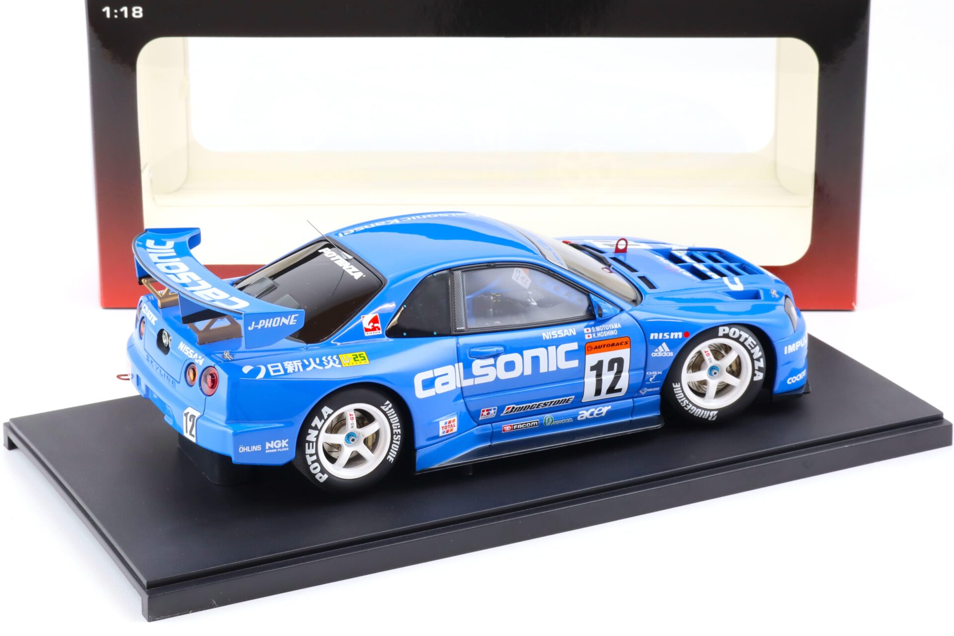 1:18 AUTOart Nissan Skyline R34 JGTC 2001 Calsonic #12 Hoshino/ Motoyama 80176