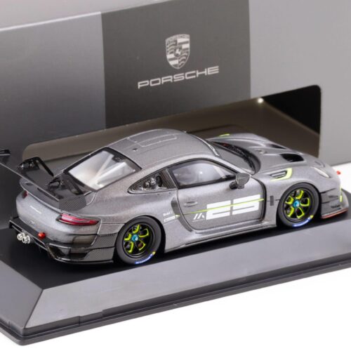 1:43 Spark Porsche 911 GT2 RS Clubsport 25 Manthey grey Limited WAP DEALER