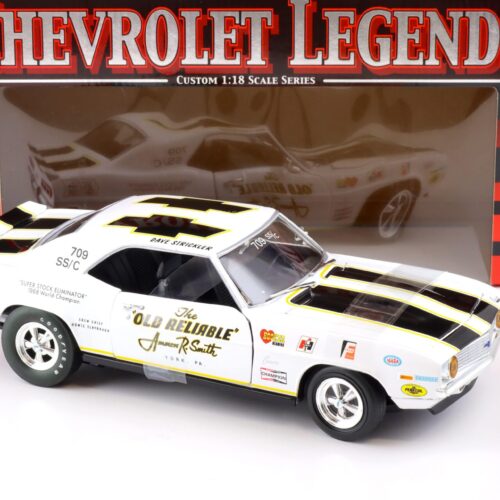 1:18 ERTL 1969 Chevrolet Camaro Z-28 Prostock Dave Strickler #709 SS/C white