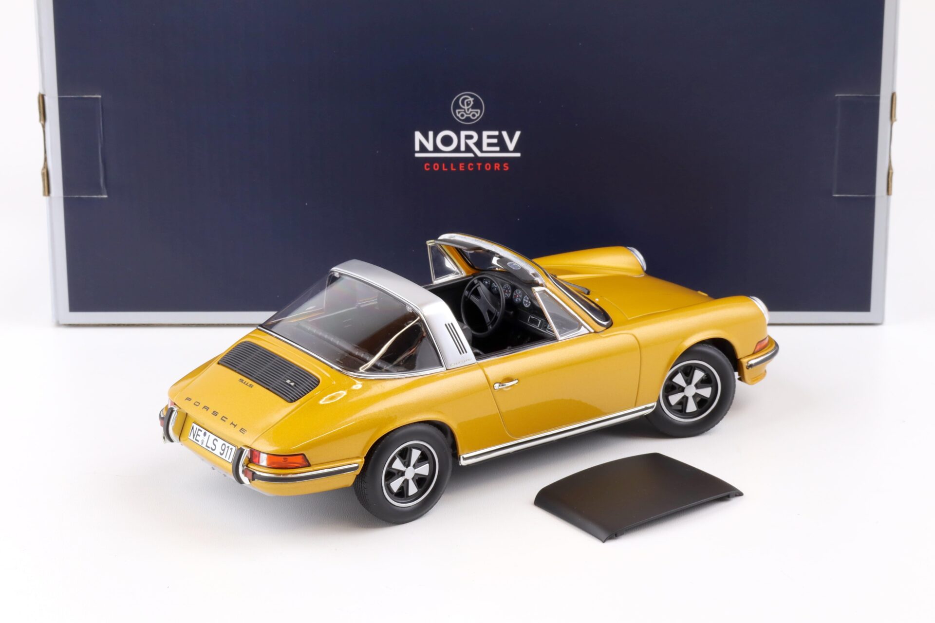 1:18 Norev Porsche 911 S Targa 2.4 gold metallic 1973