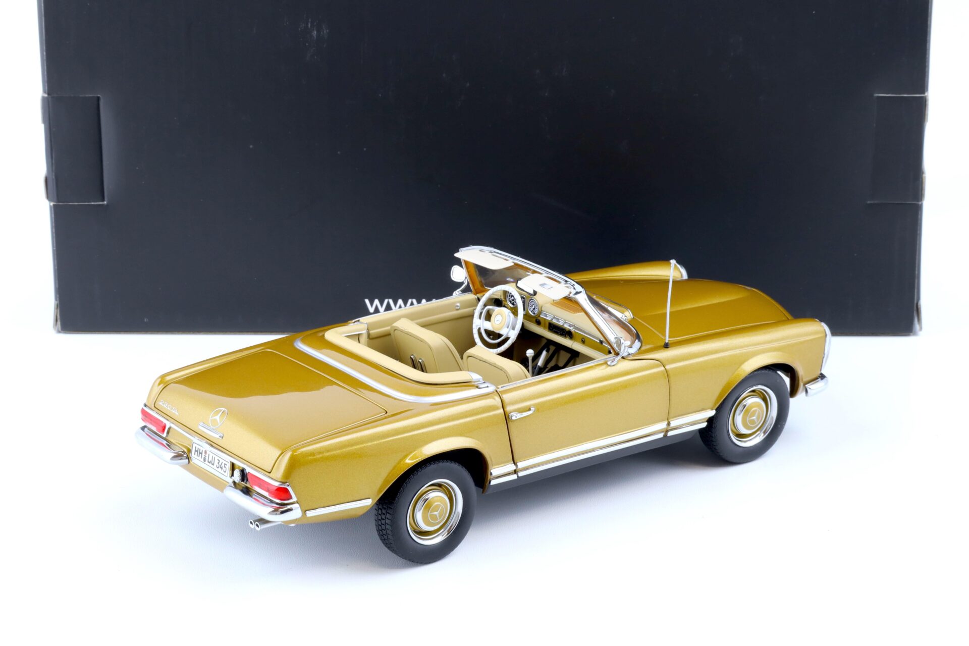 1:18 Norev Mercedes 230 SL Pagode Cabriolet gold metallic 1963