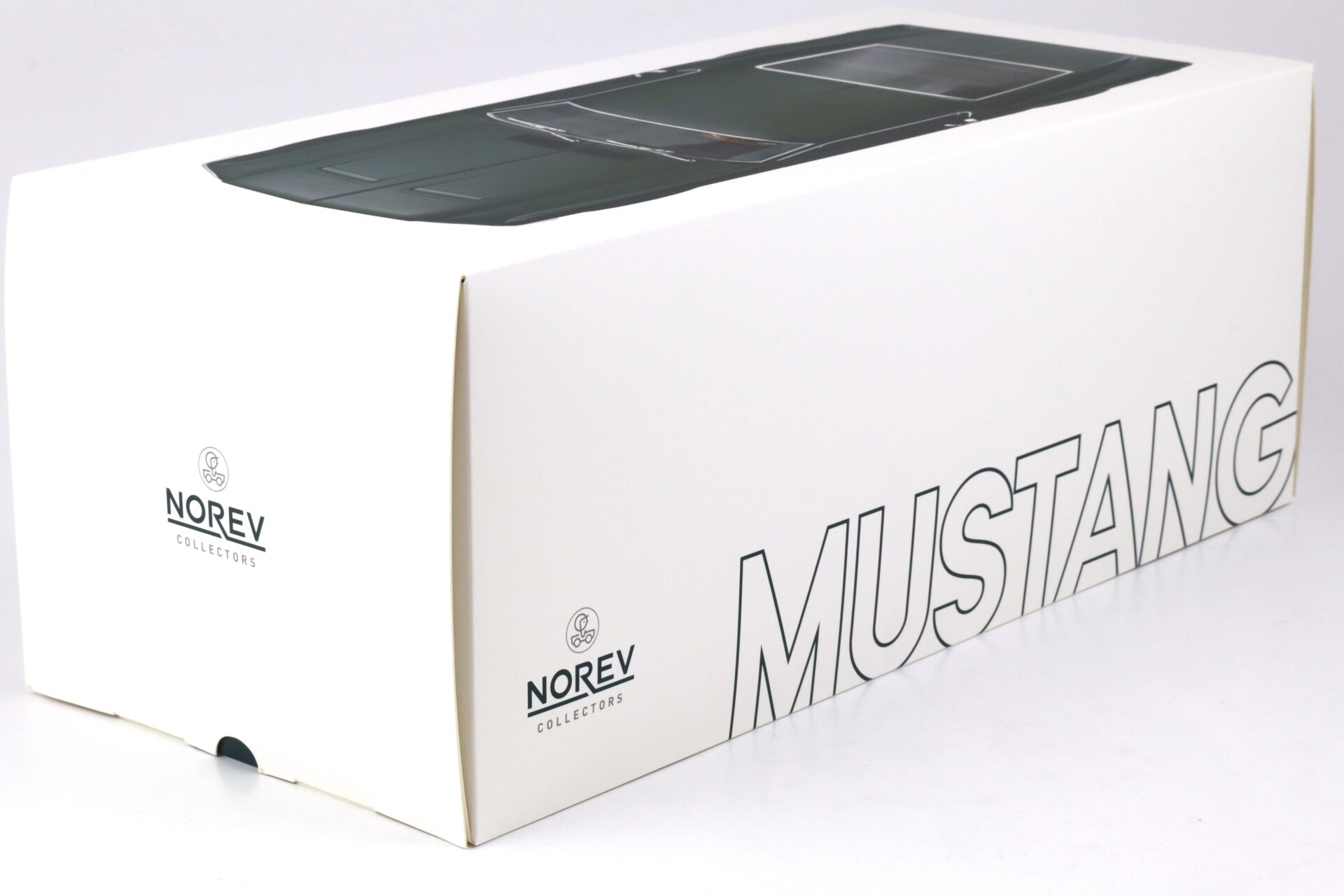 1:12 Norev Ford Mustang Fastback Coupe 1968 Satin green metallic 122702