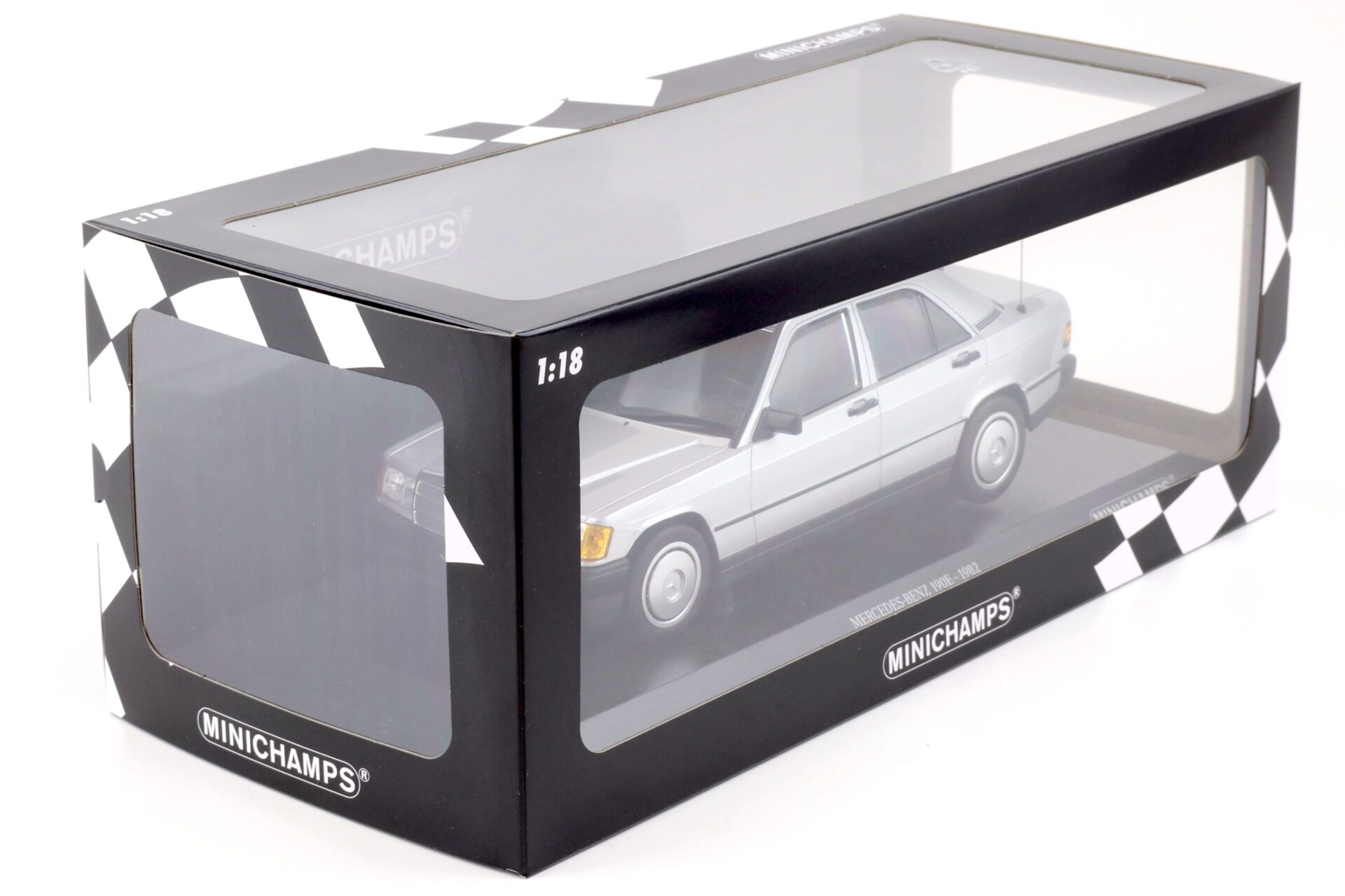 1:18 Minichamps Mercedes 190E (W201) Limousine silver metallic 1982