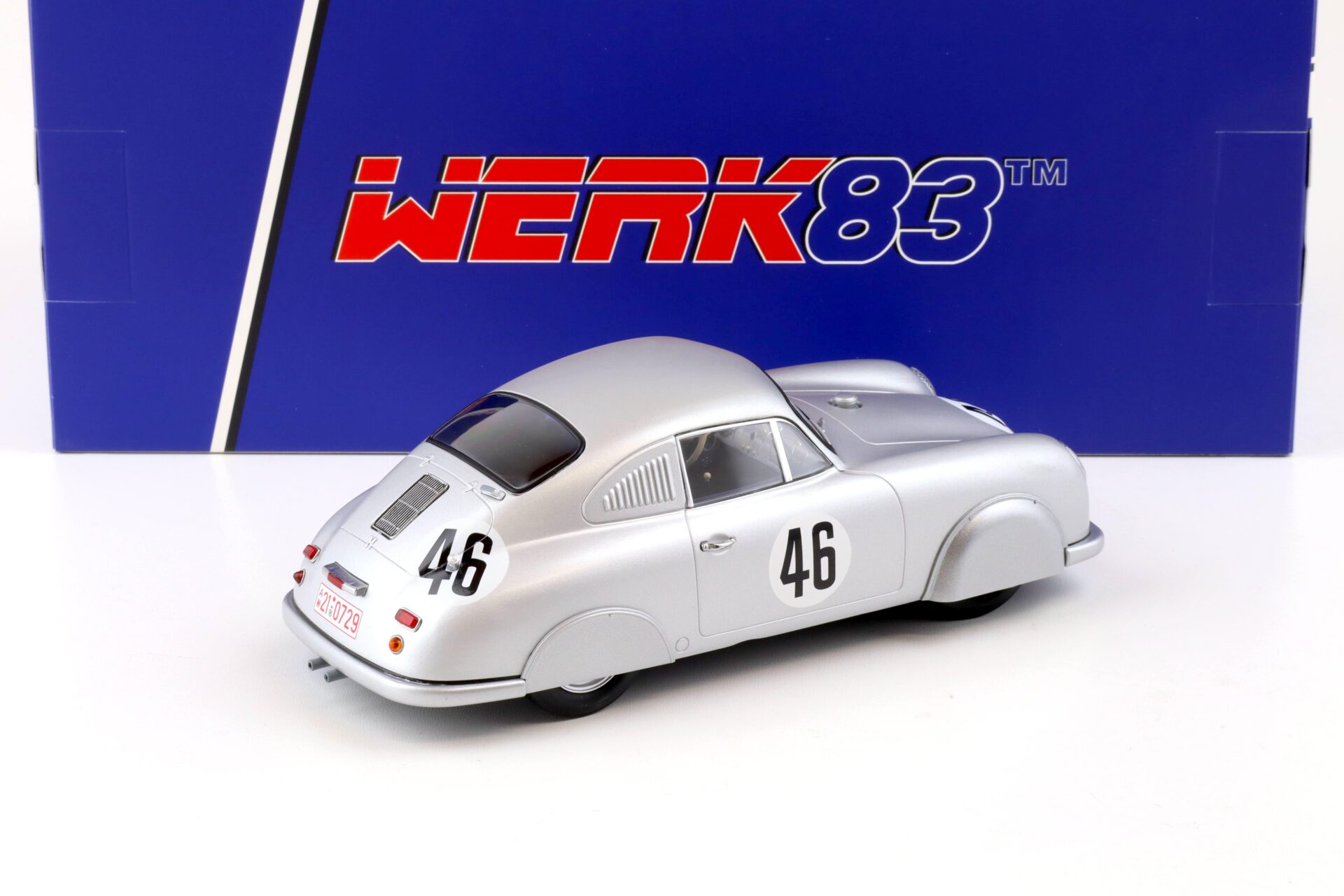 1:18 WERK83 Porsche 356 SL #46 Class Winner 24h Le Mans 1951 Veuillet/ Mouche