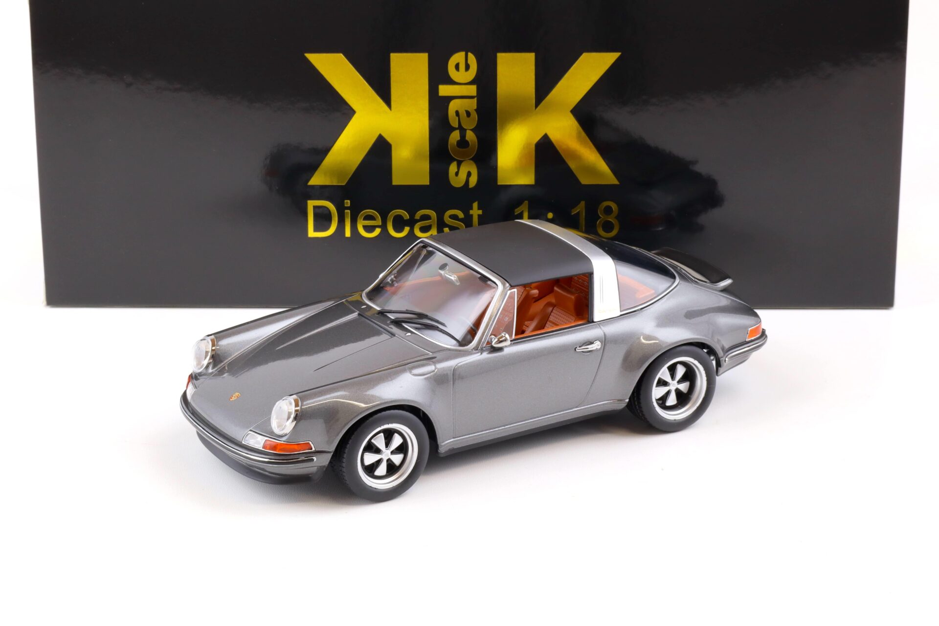 1:18 KK-Scale Singer Porsche 911 Targa grey metallic KKDC180471