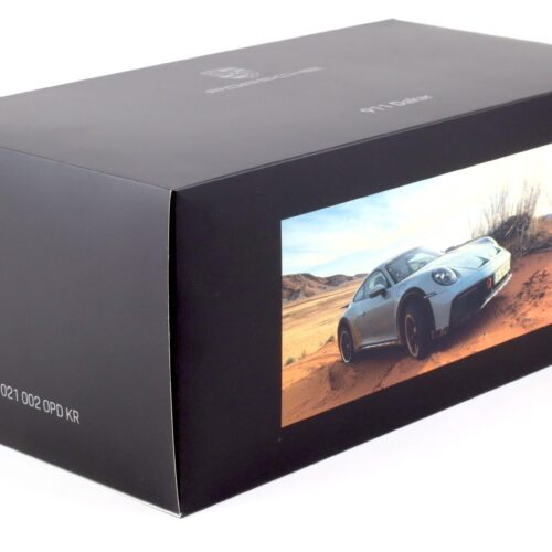 1:18 Spark Porsche 911 (992) Dakar Shade green metallic 2023 WAP DEALER