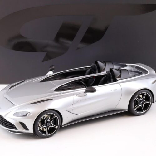 1:18 GT Spirit GT430 Aston Martin V12 Speedster silver 2020