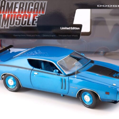 1:18 Auto World 1971 Dodge Charger R/T Coupe Class of 1971 blue metallic