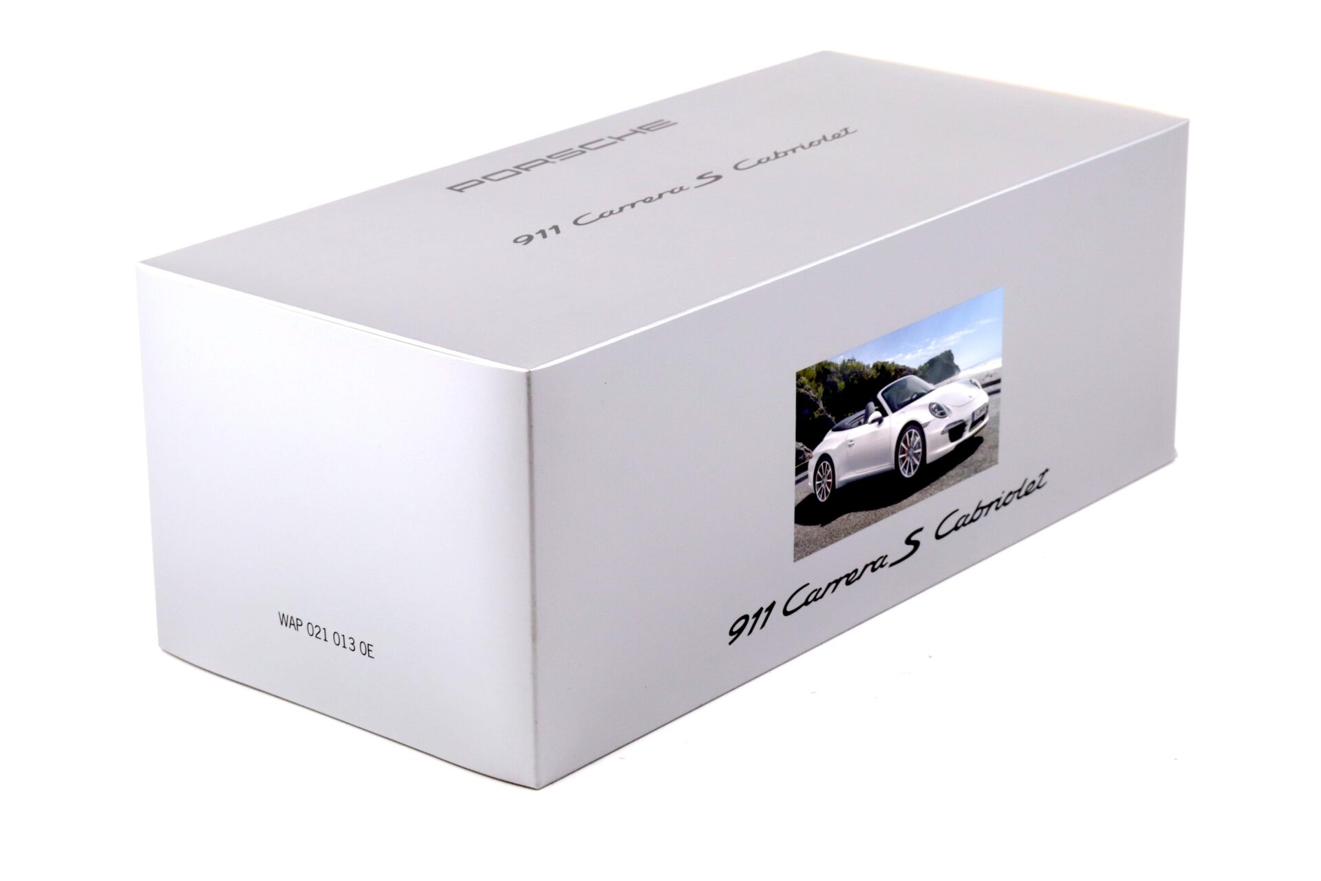 1:18 Minichamps Porsche 911 (991) Carrera S Cabriolet white DEALER VERSION