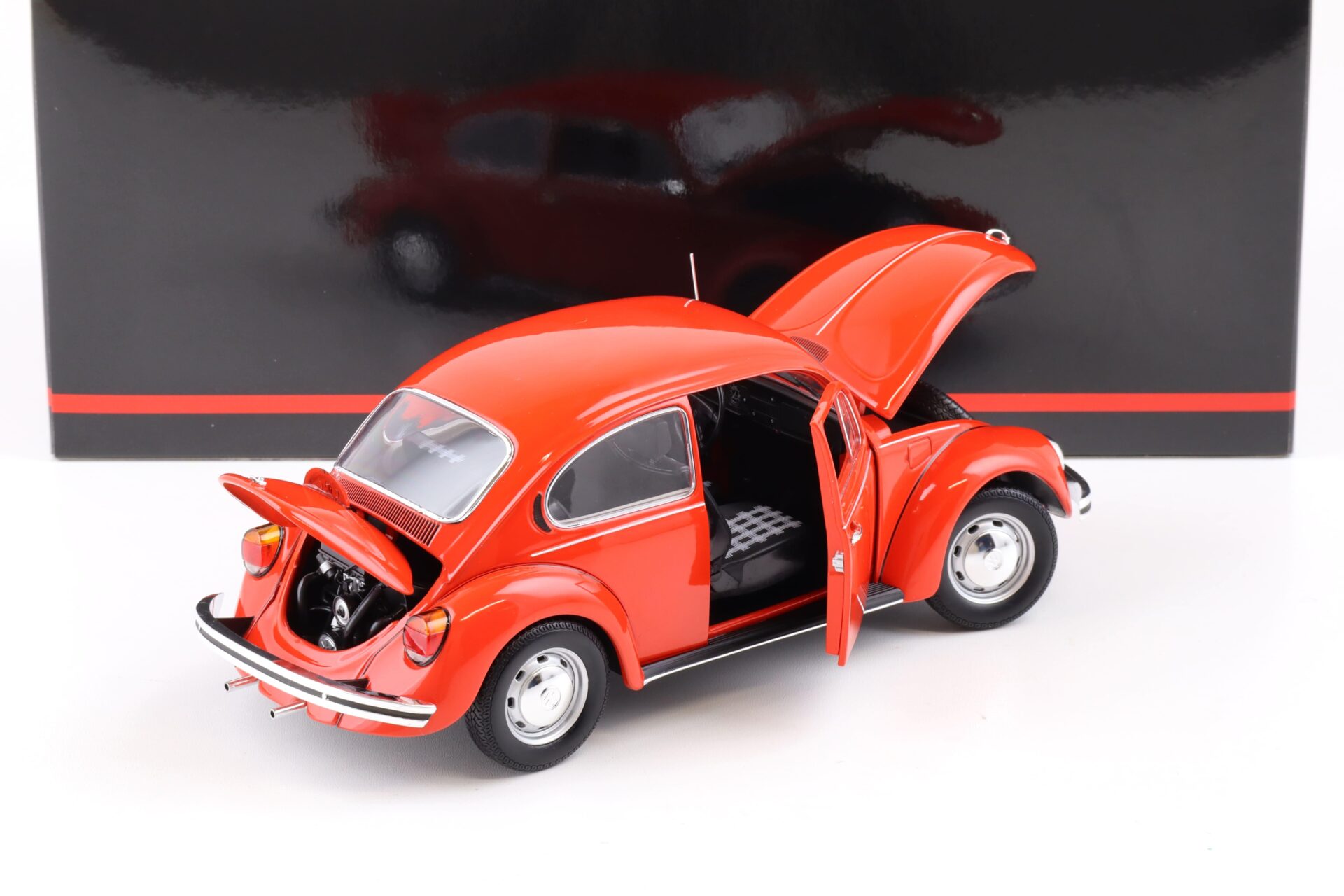 1:18 Minichamps VW Beetle Käfer 1200 red 1983