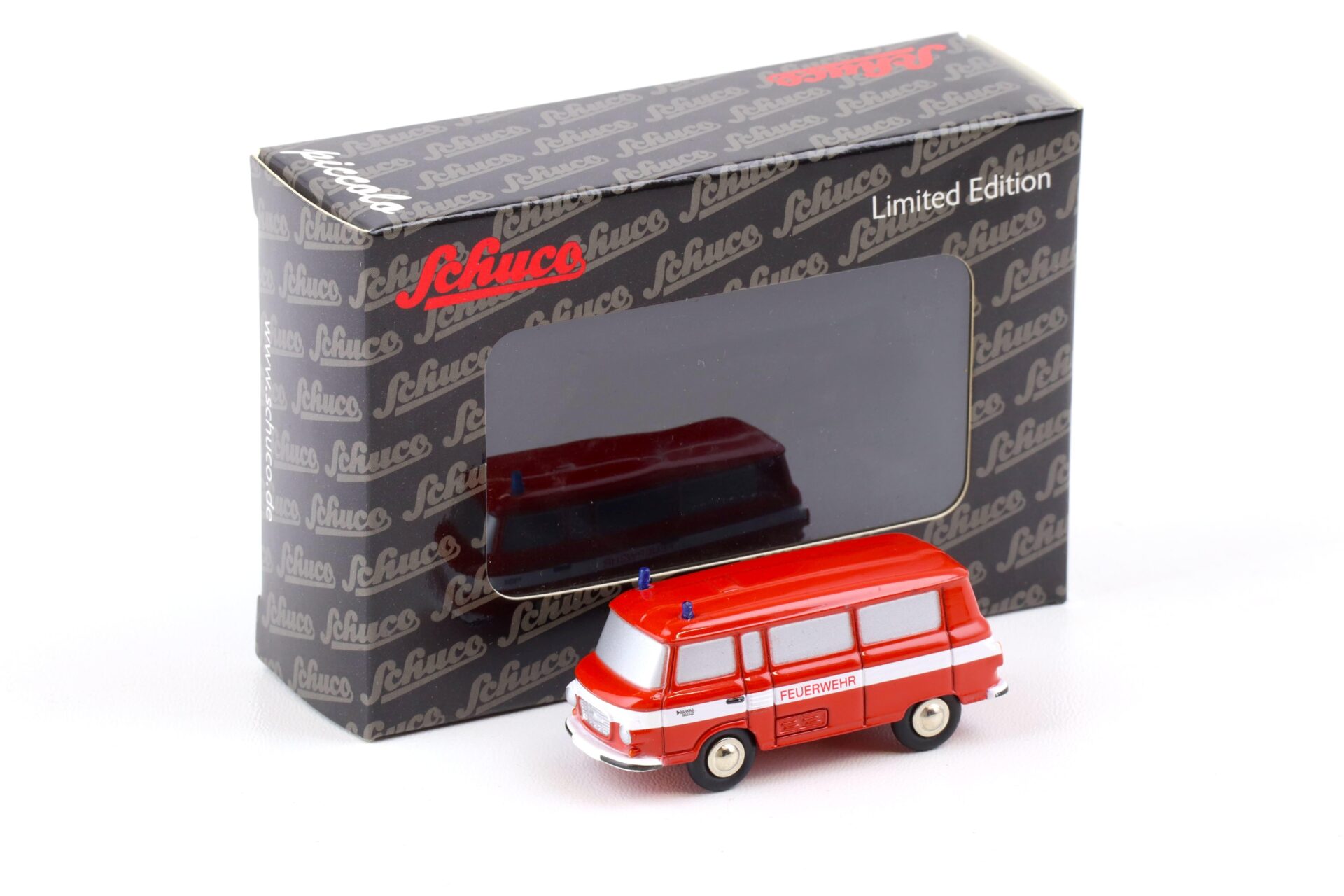 ID 85207 orig.jpg Schuco Piccolo Barkas B1000 Bus Feuerwehr red/ white