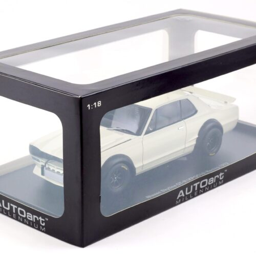 1:18 AUTOart Nissan Skyline GT-R (KPGC-10) Racing 1972 white 87279
