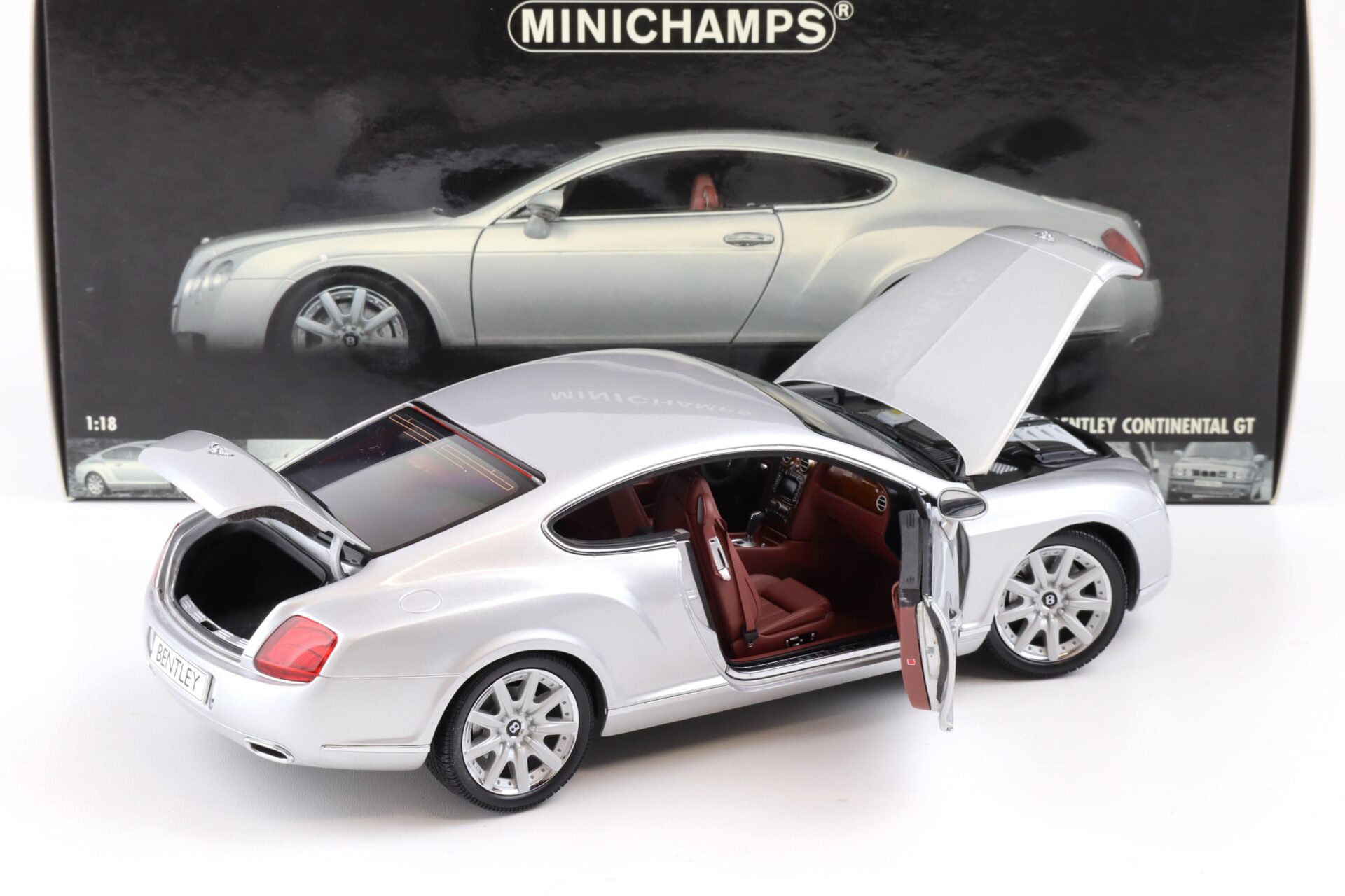 1:18 Minichamps Bentley Continental GT Coupe 2006 silver metallic