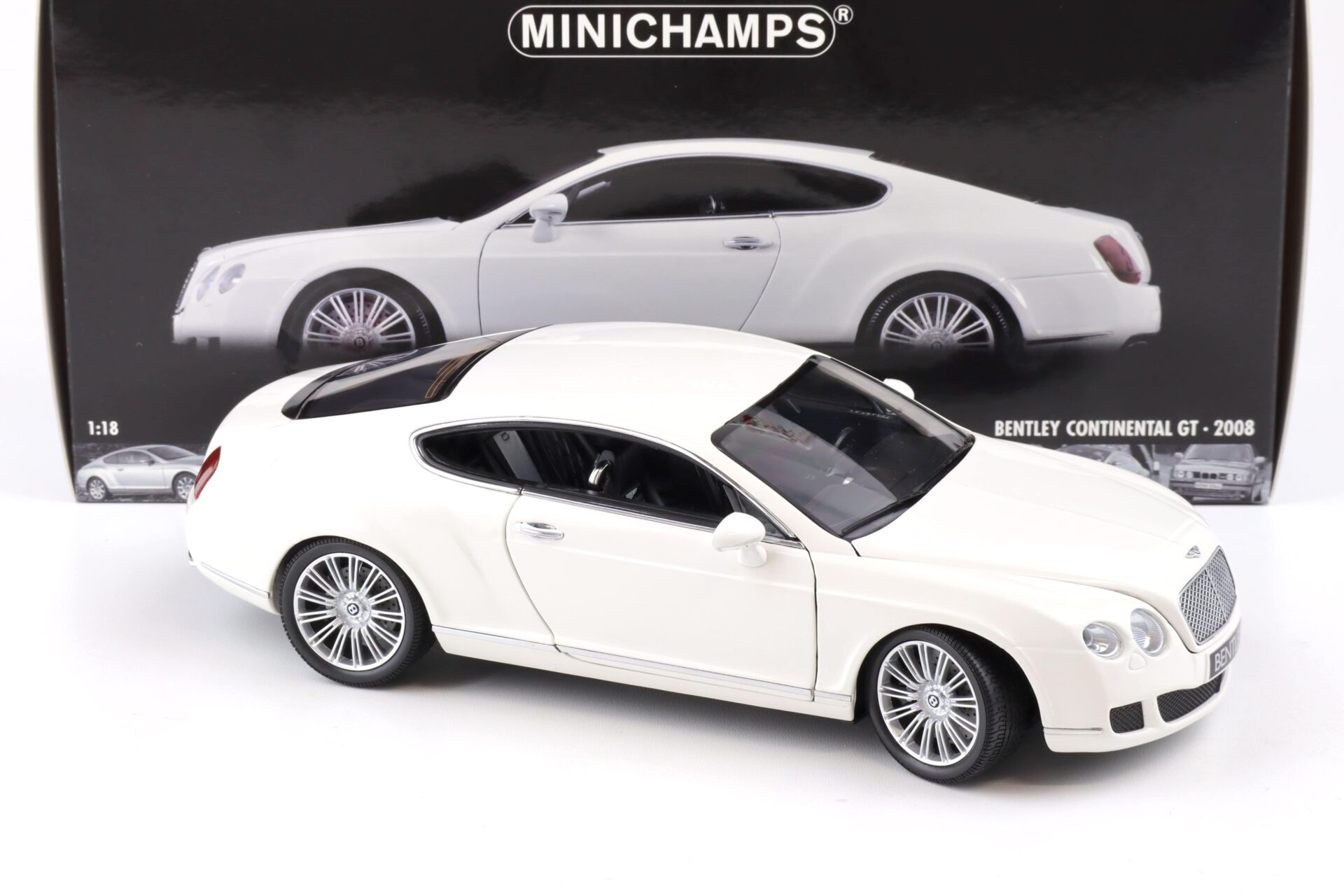 1:18 Minichamps Bentley Continental GT 2008 white