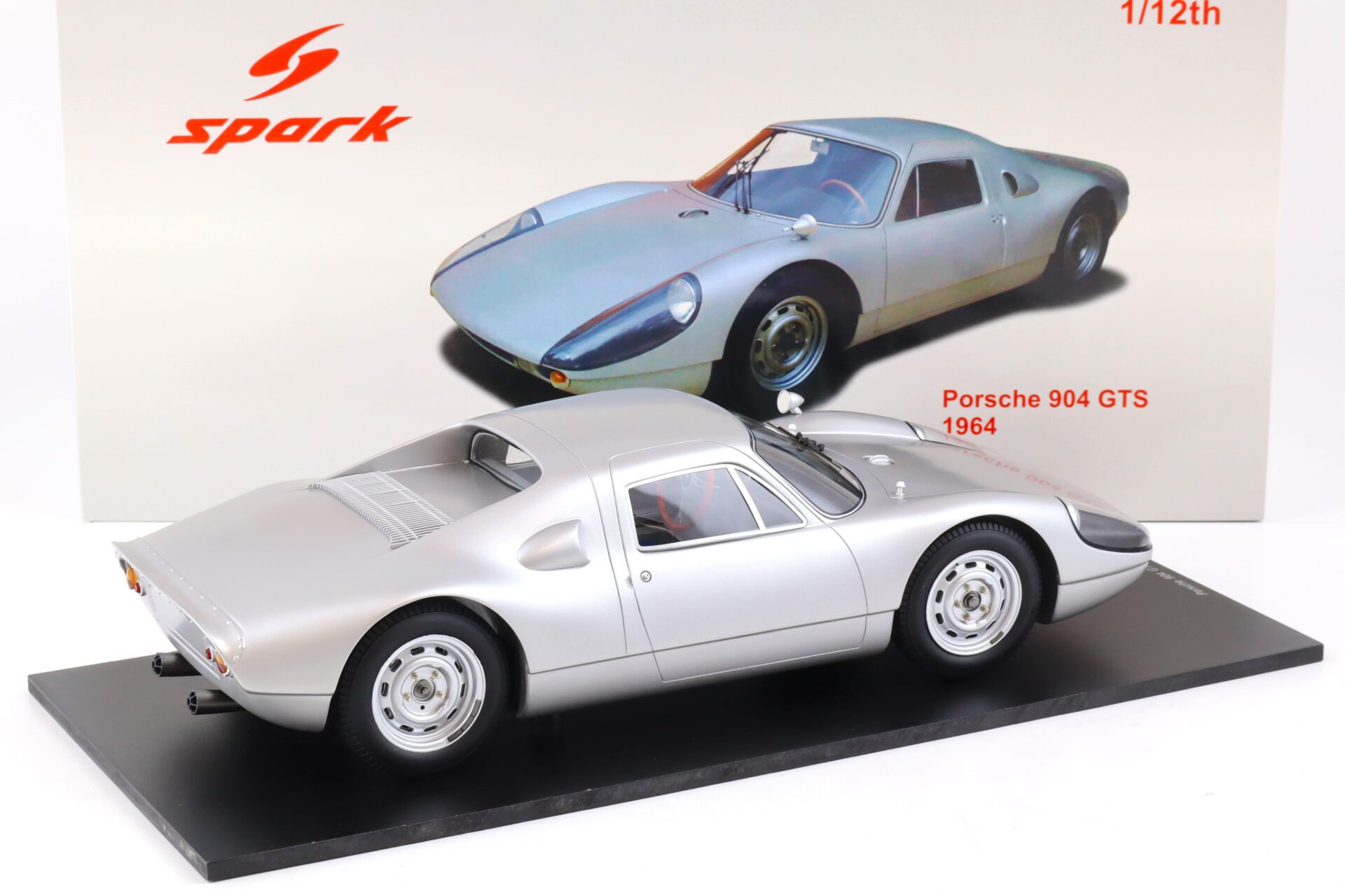 1:12 Spark Porsche 904 GTS 1964 silver 12S001