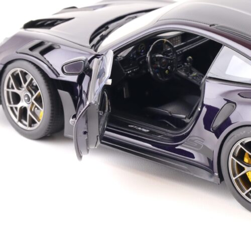 1:18 Norev Porsche 911 (992) GT3 RS Weissach Package 2022 PTS viola metallic - Limited 504 pcs.