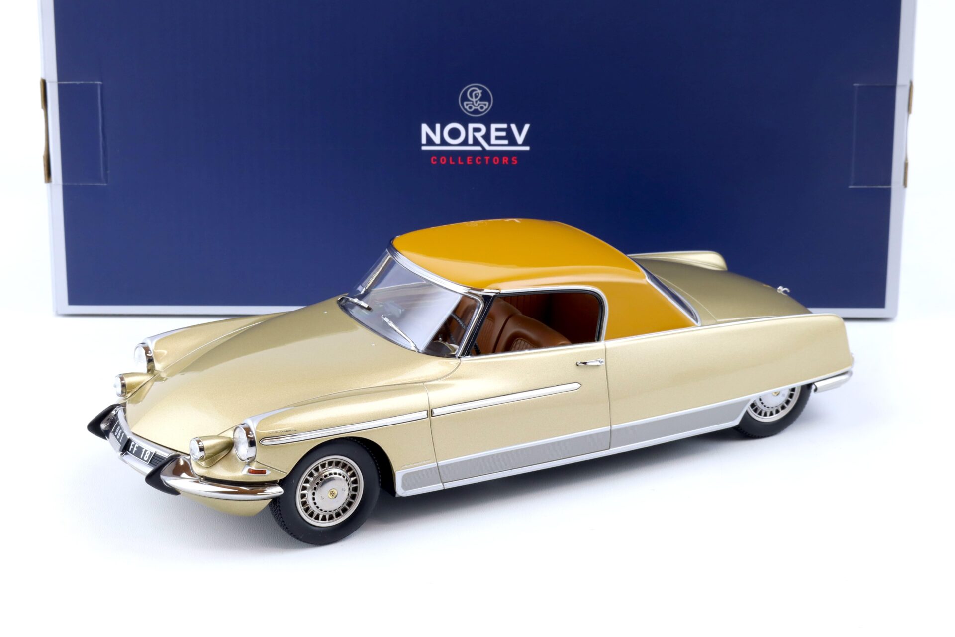1:18 Norev Citroen DS 19 Le Dandy 1964 beige metallic & brown 181741