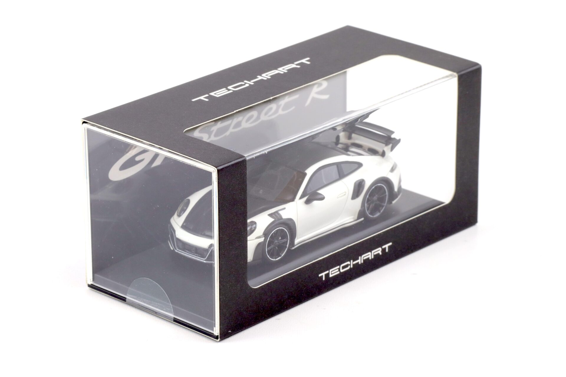 1:43 TECHART Collection Porsche 911 (992) Techart GTStreet R Coupe white