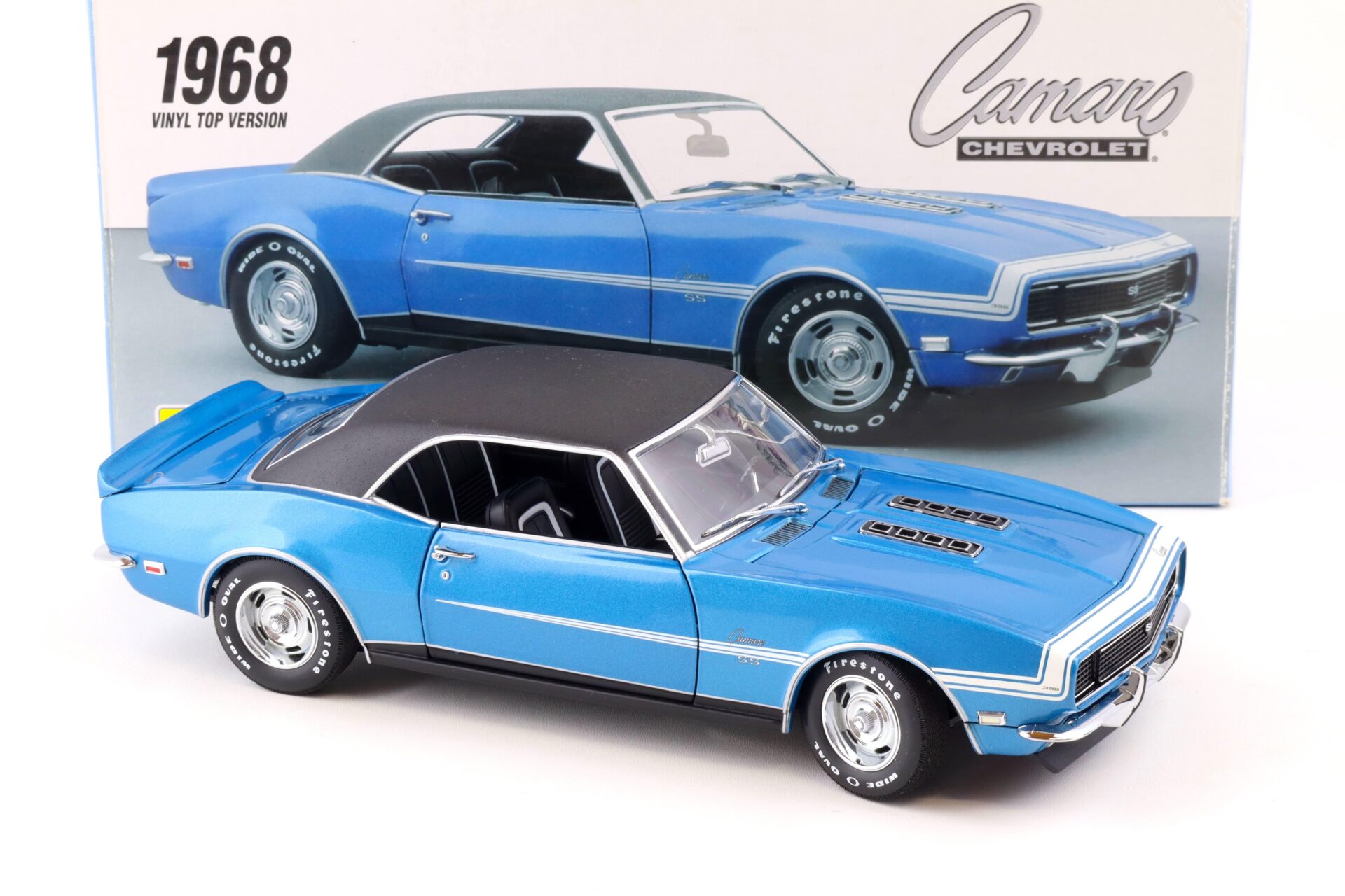 1:18 Exact Detail 1968 Chevrolet Camaro SS 396 Coupe blue metallic/ vinyl Top WCC221B