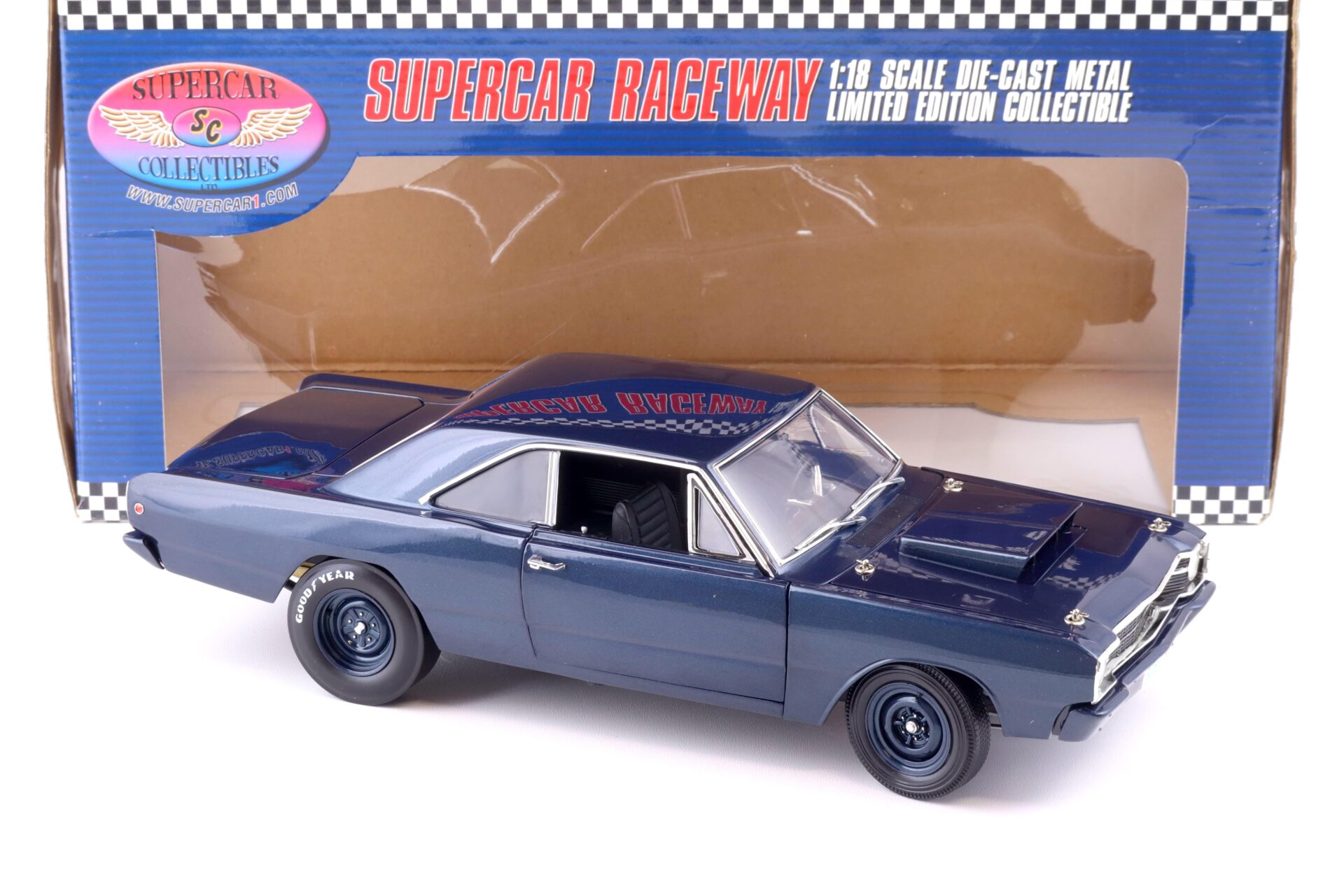 1:18 Highway61 Supercar 1968 Dodge Dart Hemi Street Sleeper dark blue