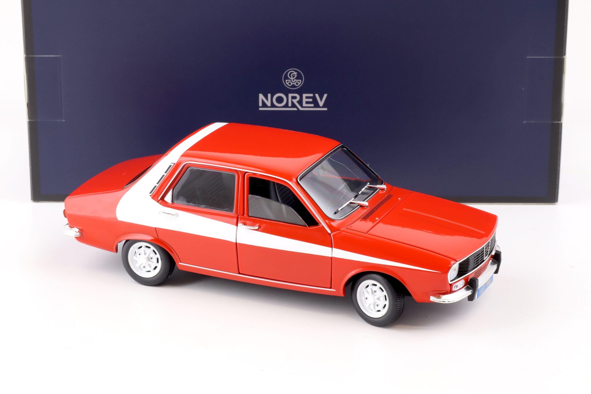 1:18 Norev Renault 12 red with white side deco 1975 - Limited 300 pcs.